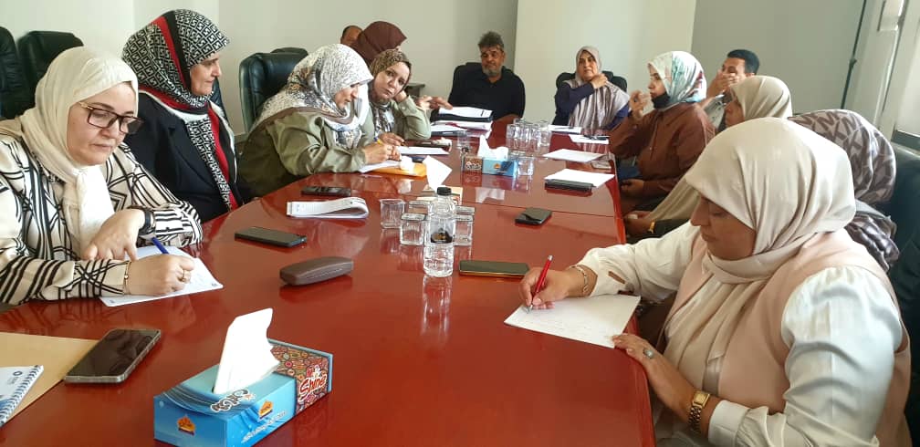 اجتماع كلية التربية بجامعة بنغازي يناقش الامتحانات النهائية ومستجدات الجودة