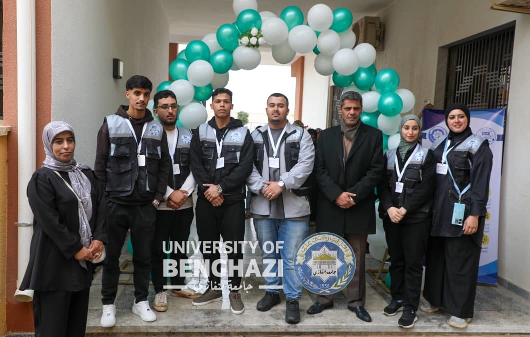 انطلاق فعاليات السوق الخيري السنوي الأول بكلية التربية